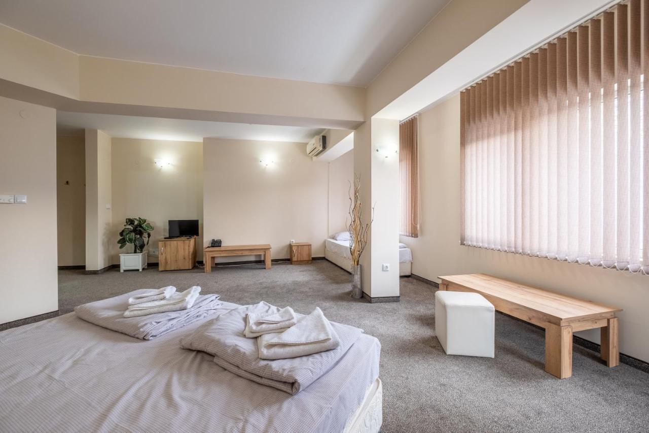 Julia Rooms Sofia Eksteriør billede